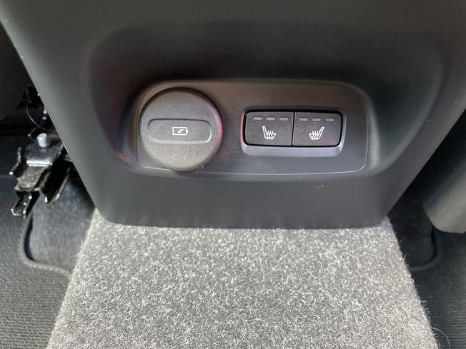VOLVO XC40 Photo 40