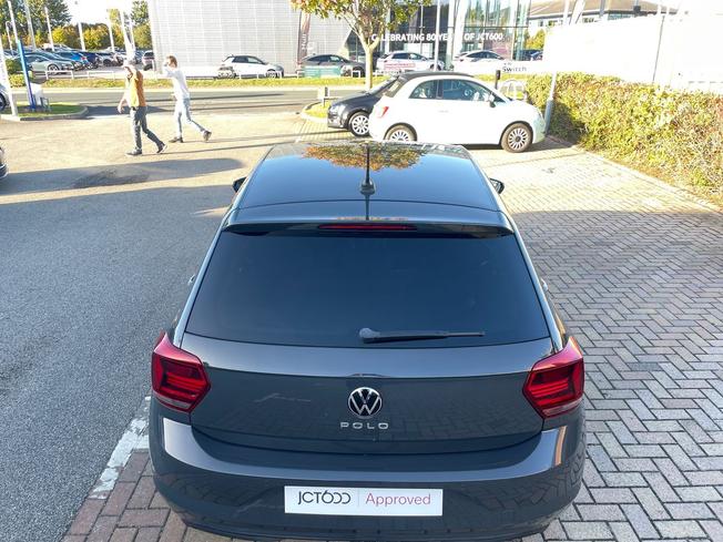 VOLKSWAGEN Polo Photo 24