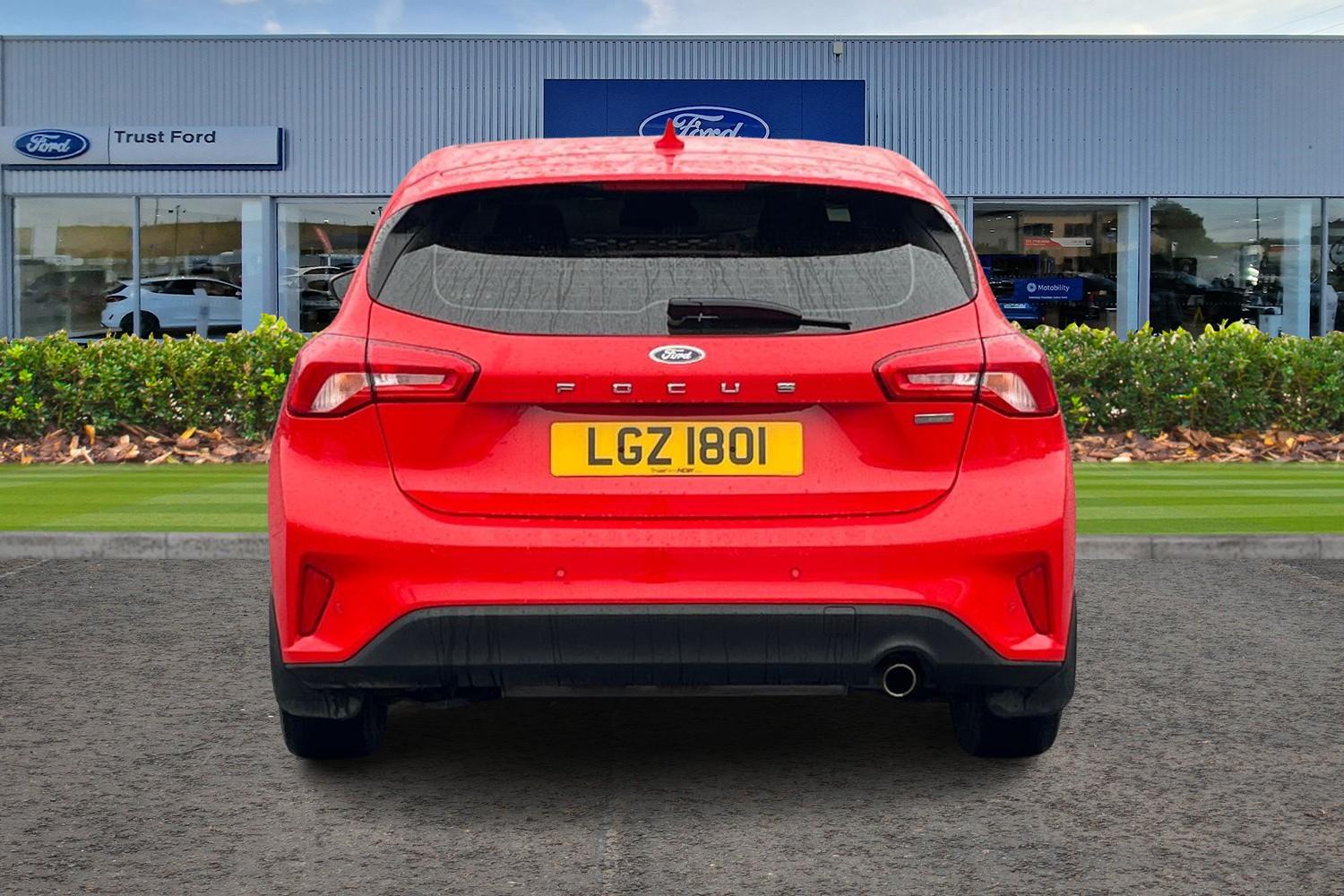 Ford Focus Photo 6