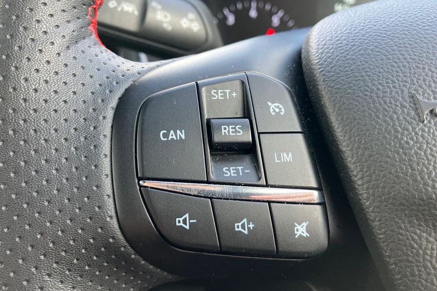 Ford FOCUS Photo autoimg-79061963f10af8738516167a876524006c76f3bd.jpg