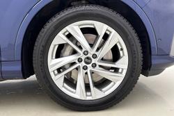 AUDI Q7 Photo 5