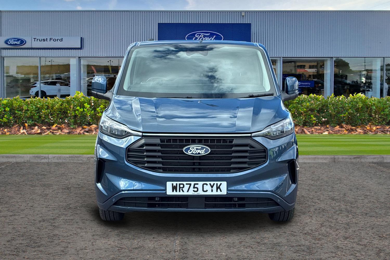 Ford Transit Custom Photo 11