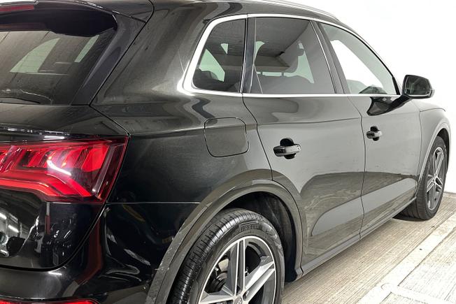 AUDI SQ5 Photo 37