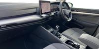 Volkswagen Golf Photo 1