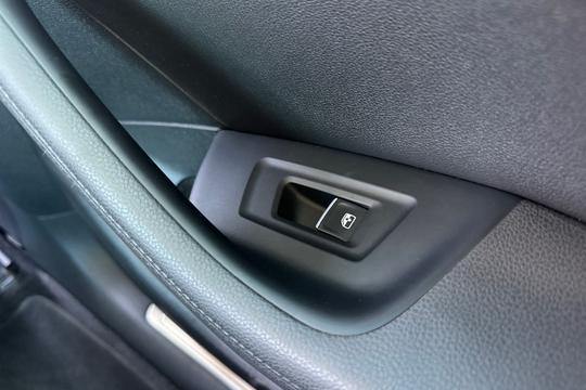 Volkswagen Passat Photo autoimg-790e24df1392ff9a654fab41bdcf7ffcce678581.jpg