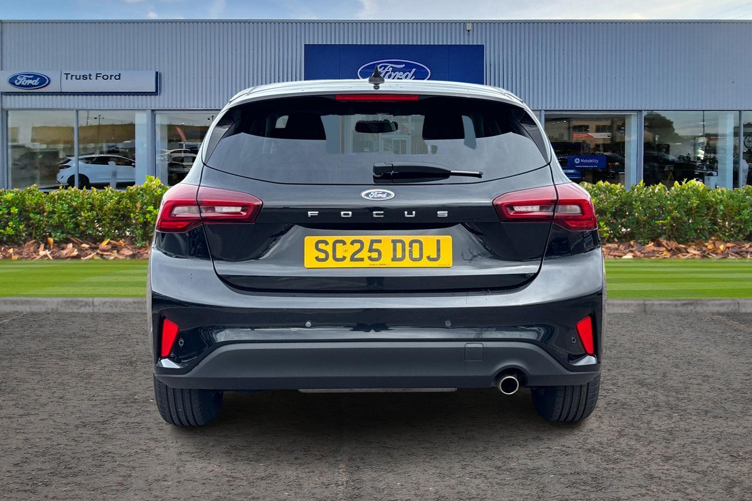 Ford Focus Photo 6