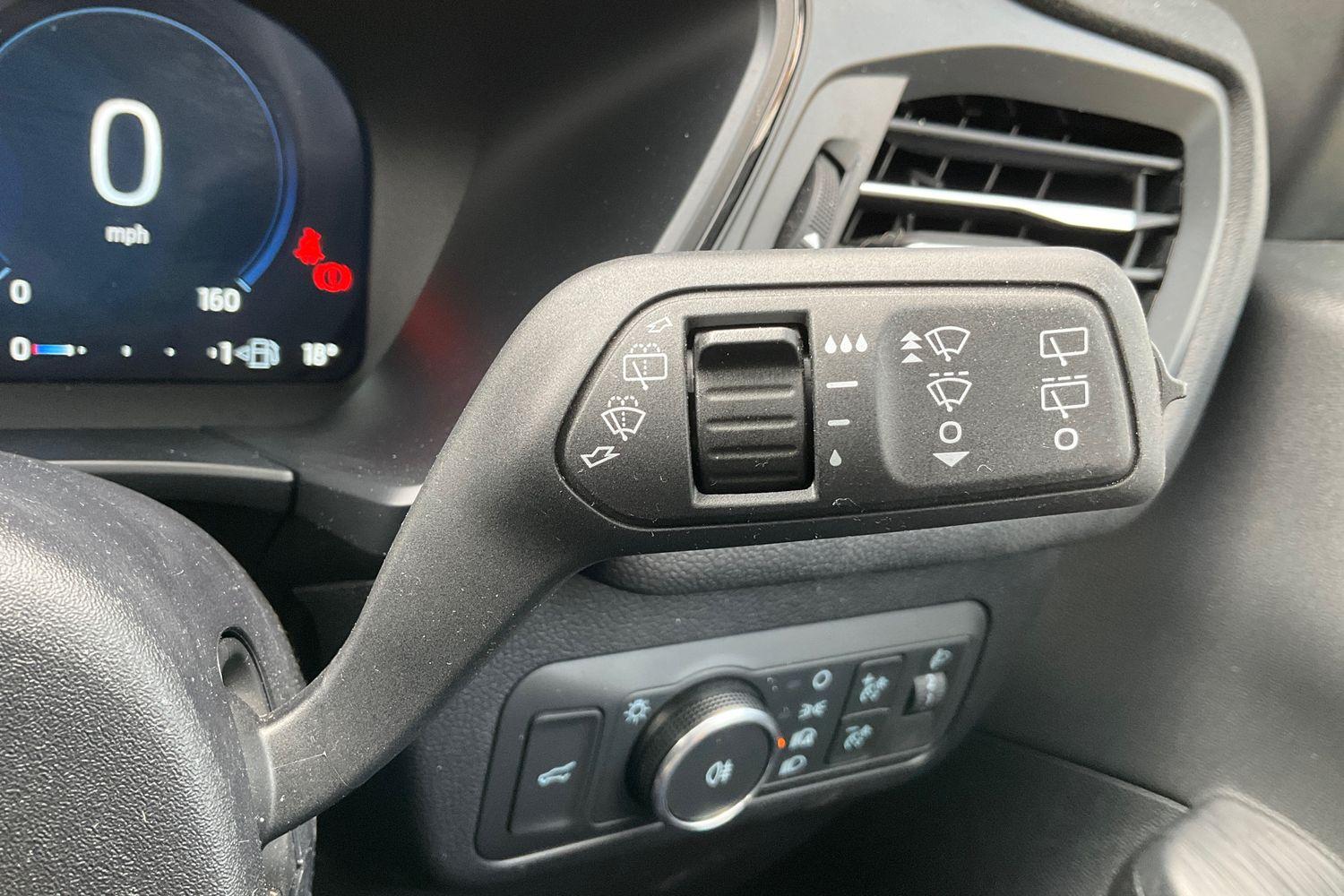 Ford KUGA Photo 14