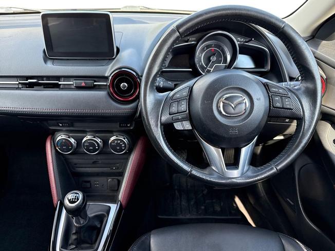 MAZDA CX-3 Photo 11