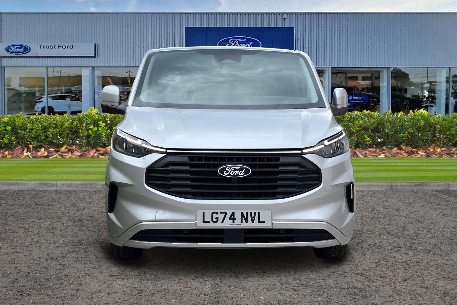 Ford TRANSIT CUSTOM Photo 11