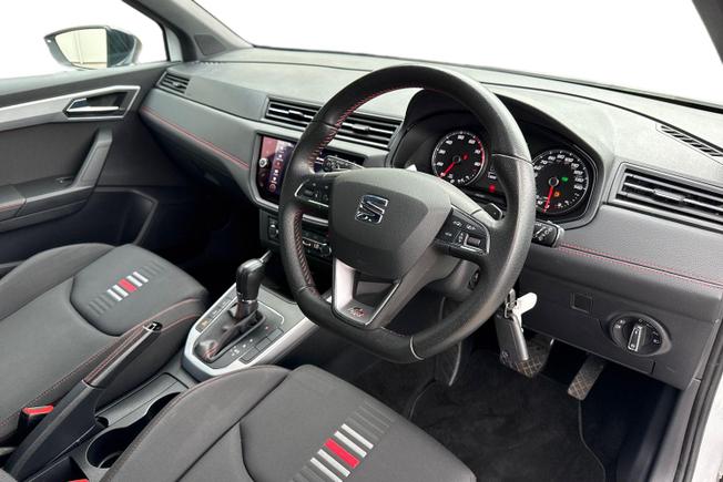 SEAT Arona Photo 6