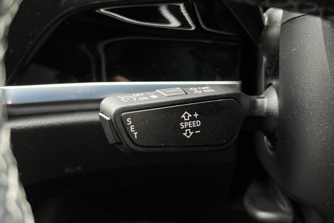 AUDI Q3 Photo 34