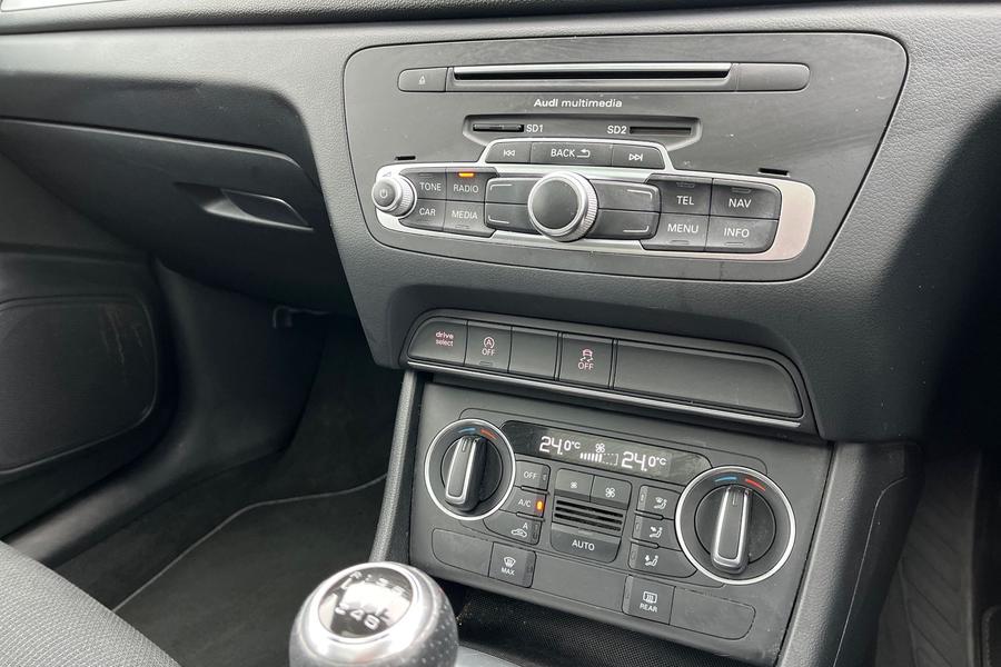 Audi Q3 Photo autoimg-791c608ef9a79ad3f631f28834a8413a05d50a8e.jpg