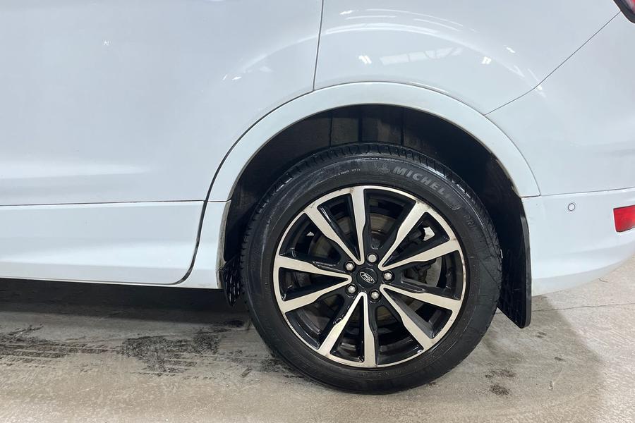 Ford KUGA Photo autoimg-791e15d782a324af2738dd9d566b096061f1d5a0.jpg