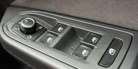 Volkswagen Golf Photo 16