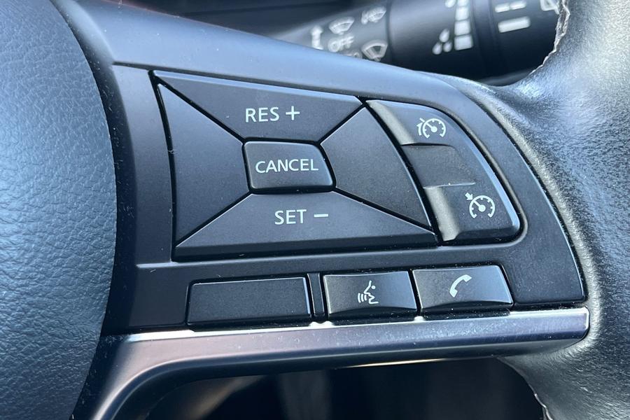 Nissan JUKE Photo autoimg-792a8b10d02bd38401c013b575f3ce8573a19bbf.jpg
