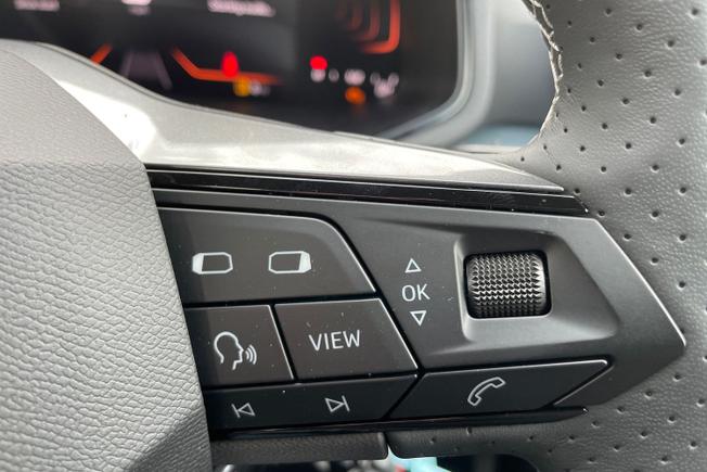 SEAT Arona Photo 17
