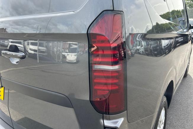 Volkswagen Transporter Photo 18