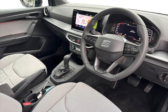SEAT Arona Photo 6