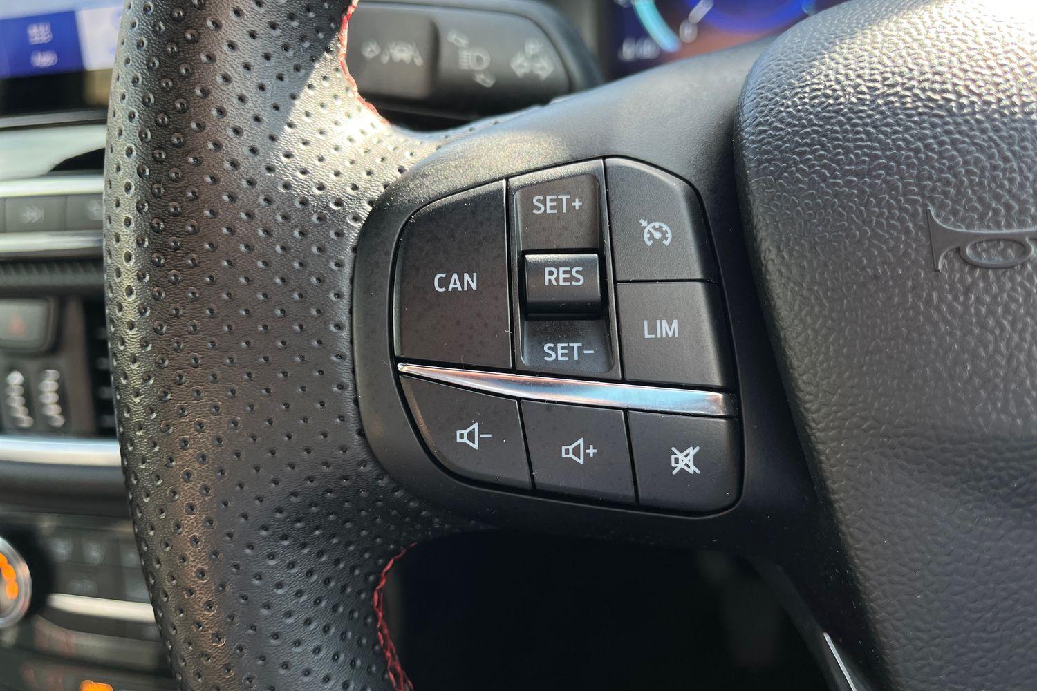 Ford Puma Photo 25