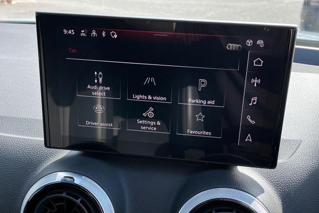 Audi Q2 Photo 33
