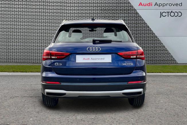 AUDI Q3 Photo 7