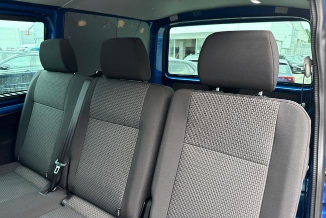 VOLKSWAGEN Transporter Photo 9