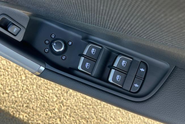 AUDI  Q2  Photo 46