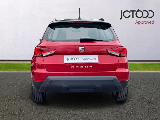 SEAT Arona Photo 7