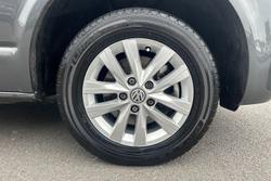 VOLKSWAGEN Transporter Photo 5