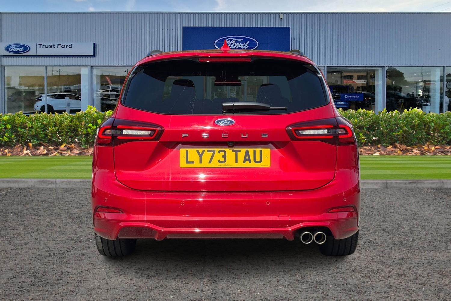 Ford FOCUS Photo 6