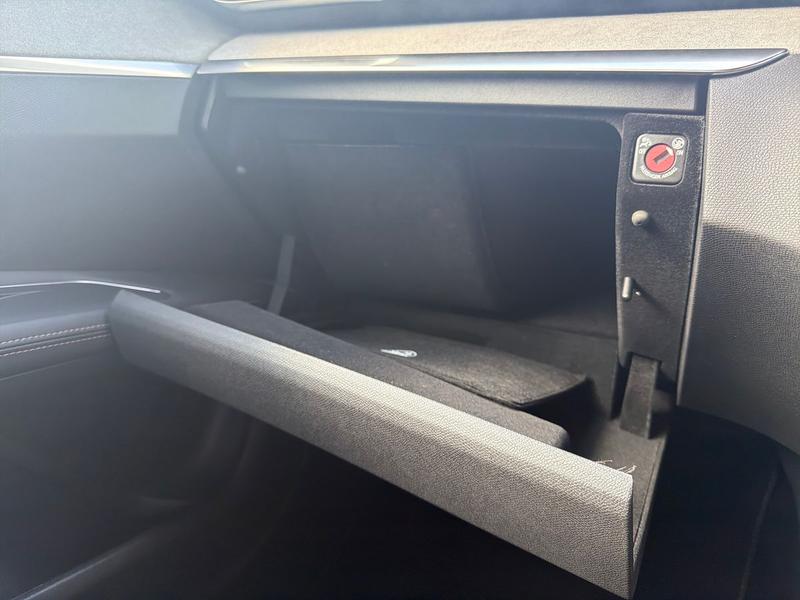 Used Peugeot 3008 NX71YMC 30