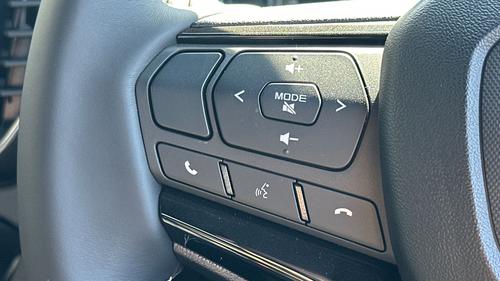 Isuzu D-Max Photo autoimg-795ab28a6f9eb27e58921be1600f6f20bd940d7b.jpg