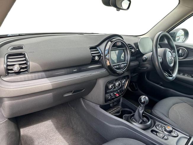 MINI Clubman Photo 2