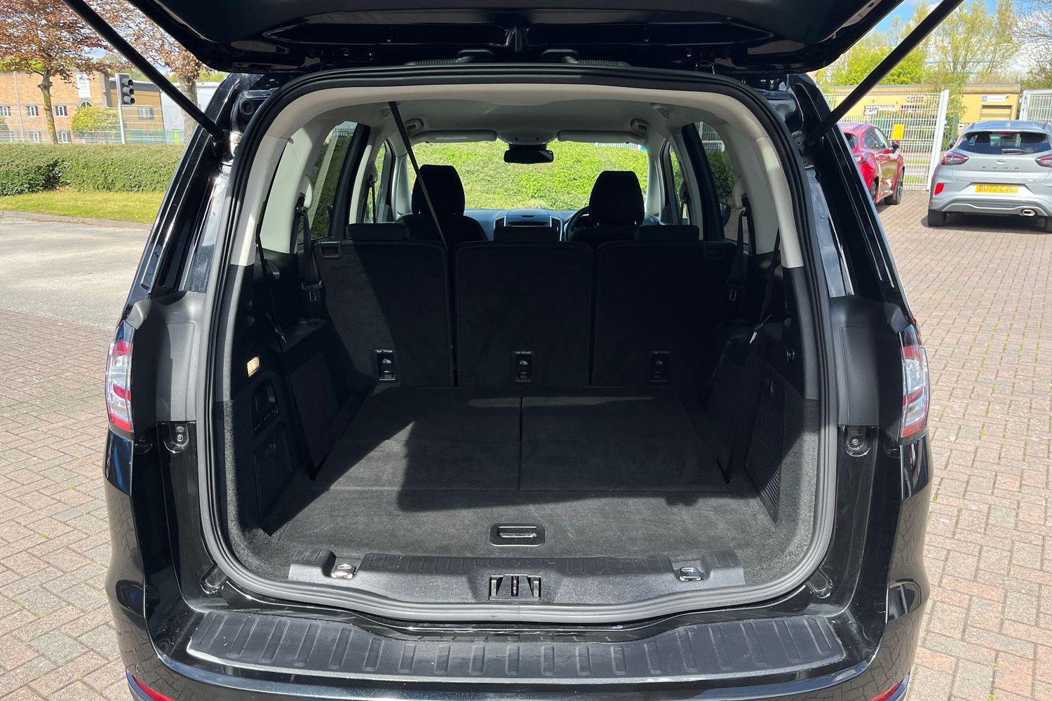 Ford GALAXY Photo 20