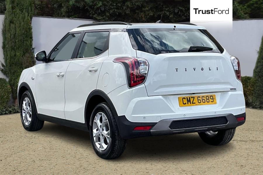 SsangYong TIVOLI Photo autoimg-796555caa02eefb20f84cc1b2387e48077a887f9.jpg
