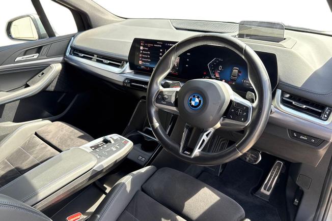 BMW 2 Series Photo 6