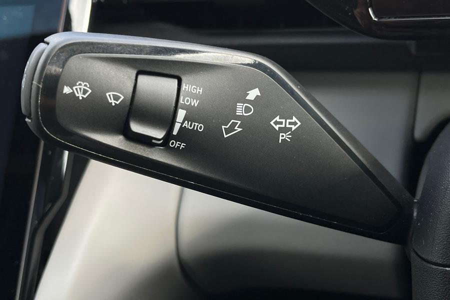 Ford Capri Photo autoimg-796c98fb77792c2e673602cad37d10190f361ec9.jpg