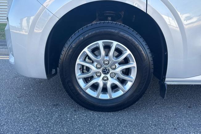 VOLKSWAGEN Transporter Photo 28