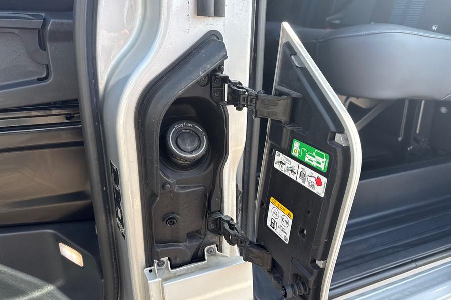 Ford TRANSIT CUSTOM Photo autoimg-7973530b1faec94994c70cc113b76d75a34f3416.jpg