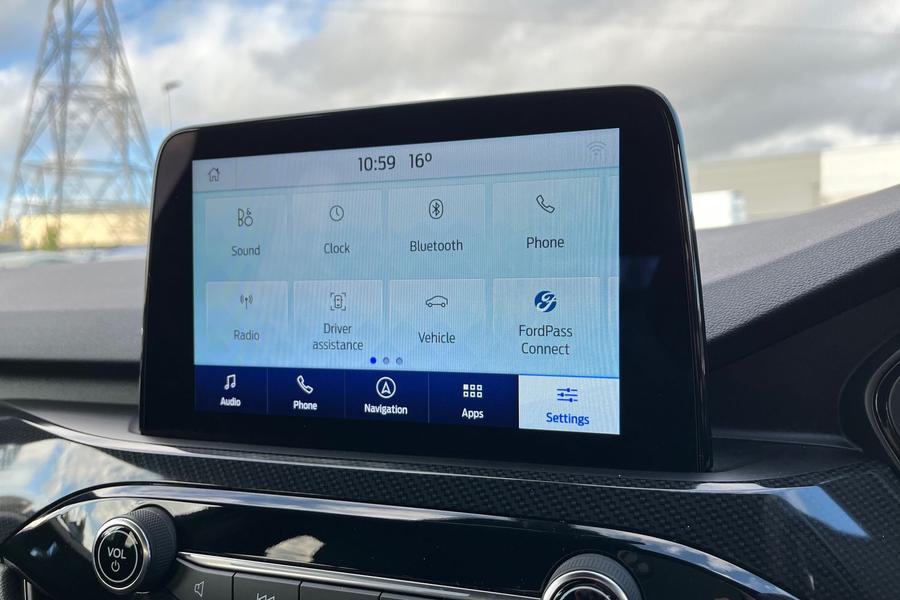 Ford Kuga Photo autoimg-797644a9bd82661210d30fde523c7228b19bc877.jpg