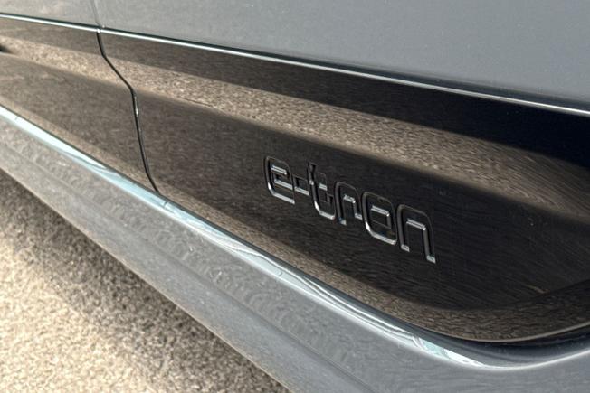 AUDI  A6 Sportback Photo 49