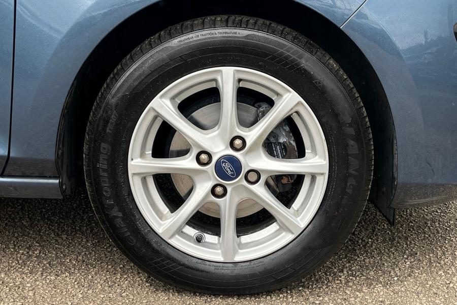 Ford Fiesta Photo autoimg-797bf1d10081bd61a8d0da21fd9cff2b79be4c10.jpg