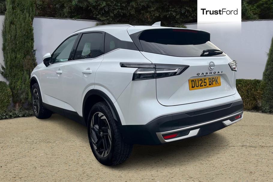 Used Nissan QASHQAI DU25BPK 4