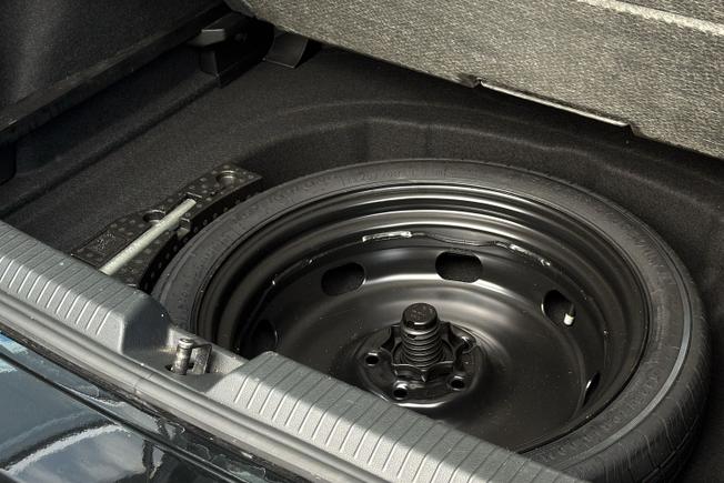 VOLKSWAGEN Golf Photo 48