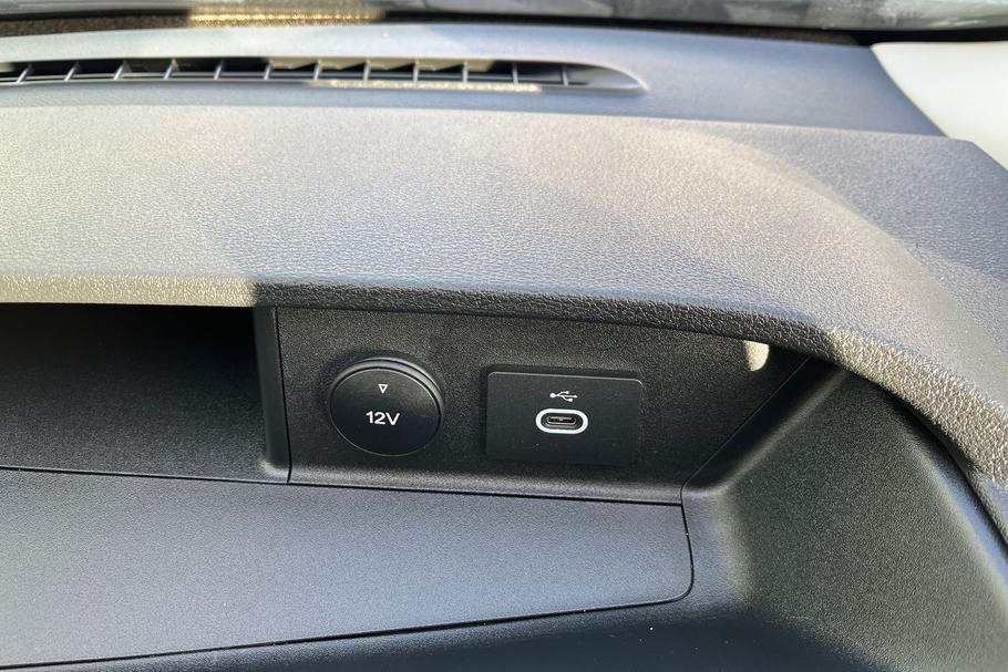 Used FORD TRANSIT WN75BZM 28