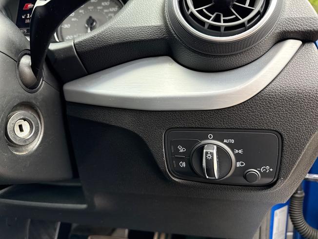 AUDI Sq2 Photo 27