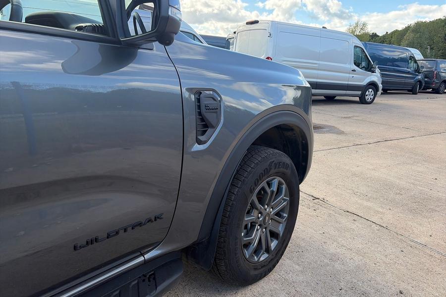 Ford RANGER Photo autoimg-798778b1acb4245222cc5099f5b30592d1d47436.jpg