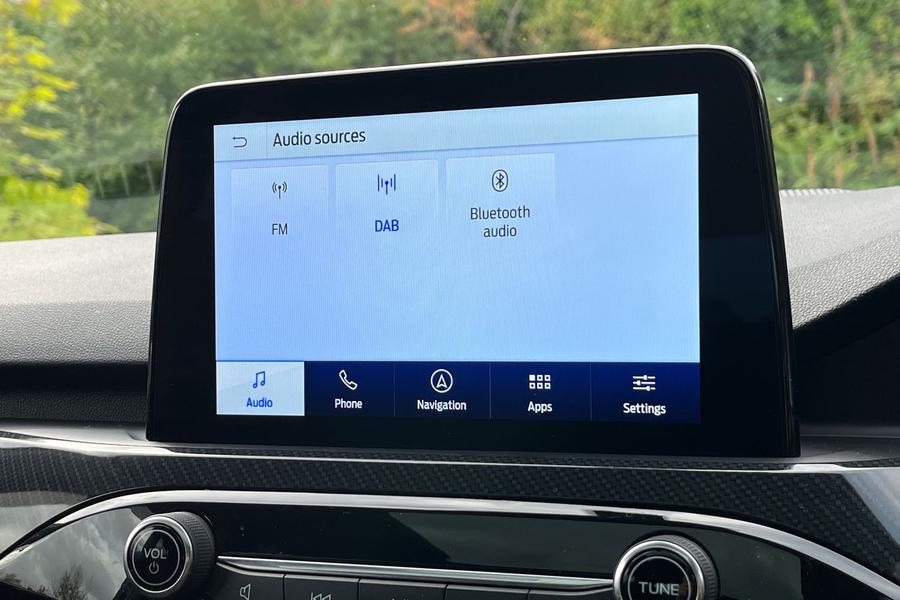 Ford Kuga Photo autoimg-79888bf556aebe987e69583249be79e0a4fb9655.jpg