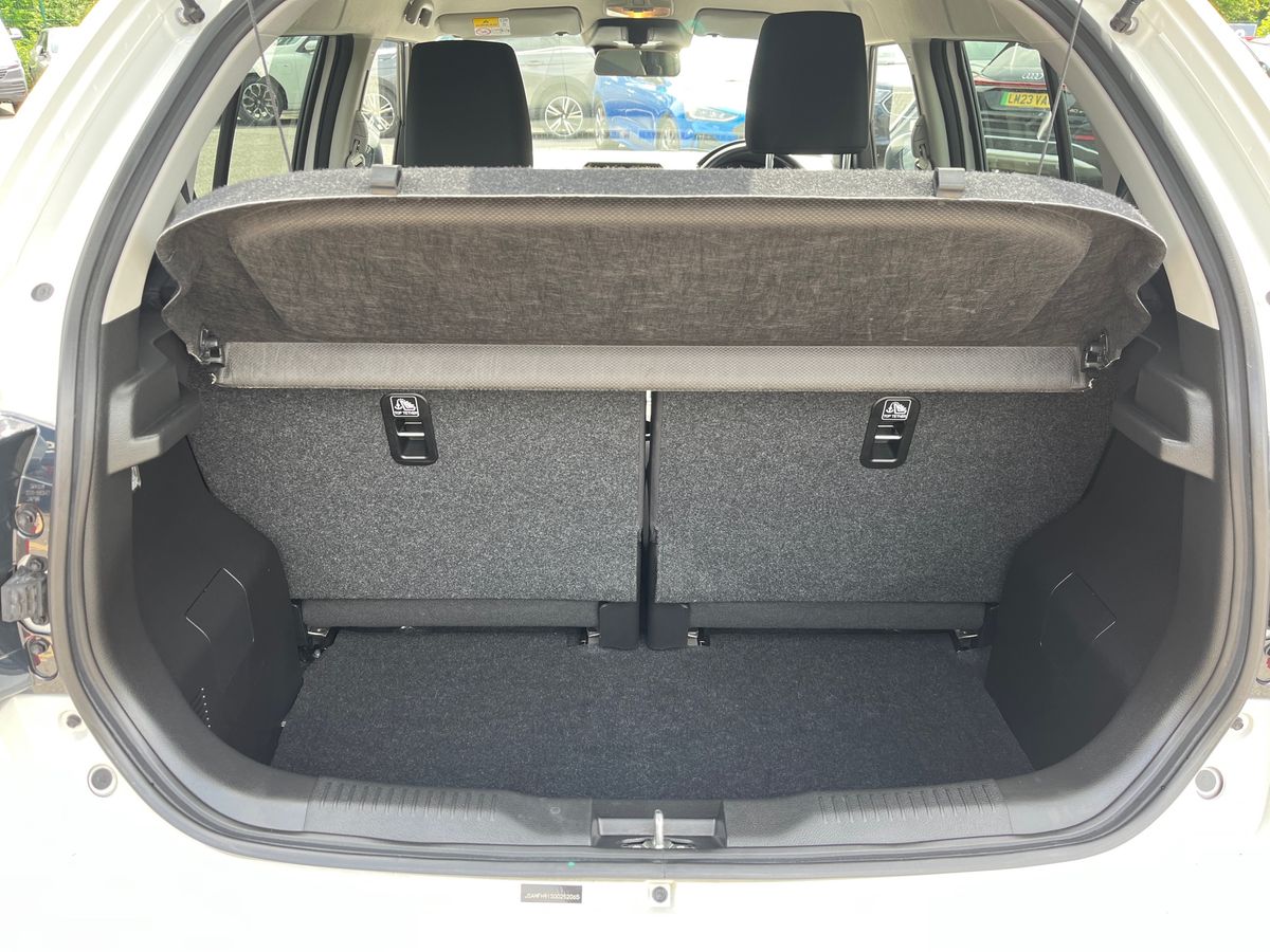 Suzuki Ignis Photo 21