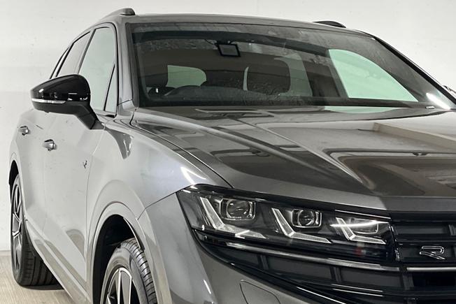 VOLKSWAGEN Touareg Photo 38